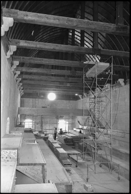 Salle des conclaves lors des travaux 2 - Centre des congrès Avignon Salle des conclaves lors des travaux - photo 2